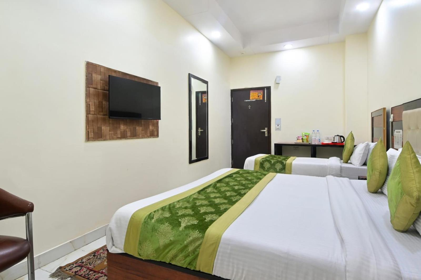 Hotel Emporio View - New Delhi Railway Station - Paharganj Εξωτερικό φωτογραφία